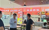 副校長深入食堂檢查指導，護航新生就餐“第一餐”